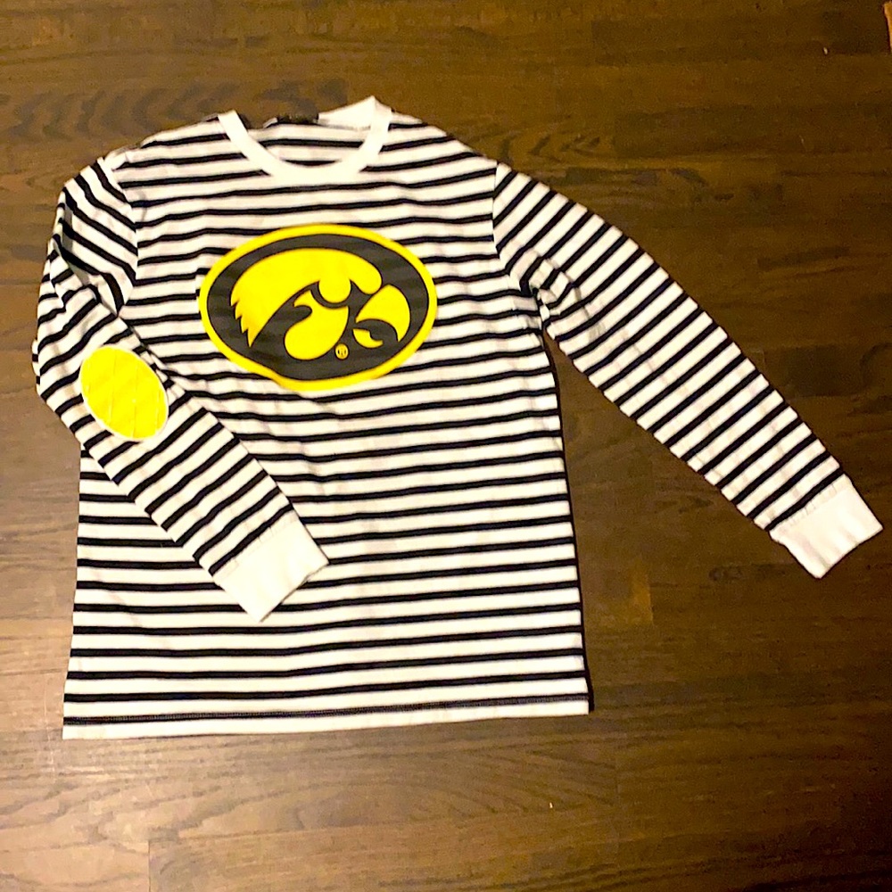 Iowa Hawkeye long sleeved black & white top.